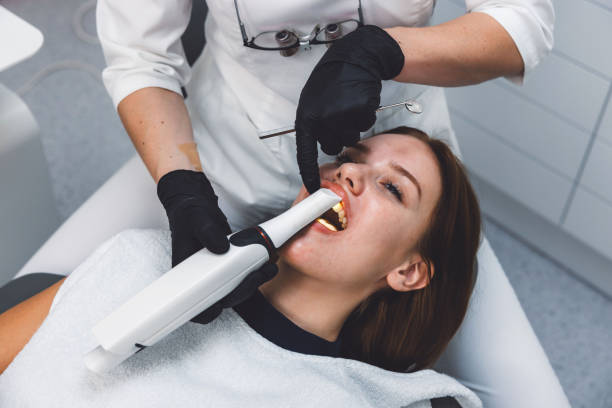 Best Emergency Tooth Extraction in Saline, MI